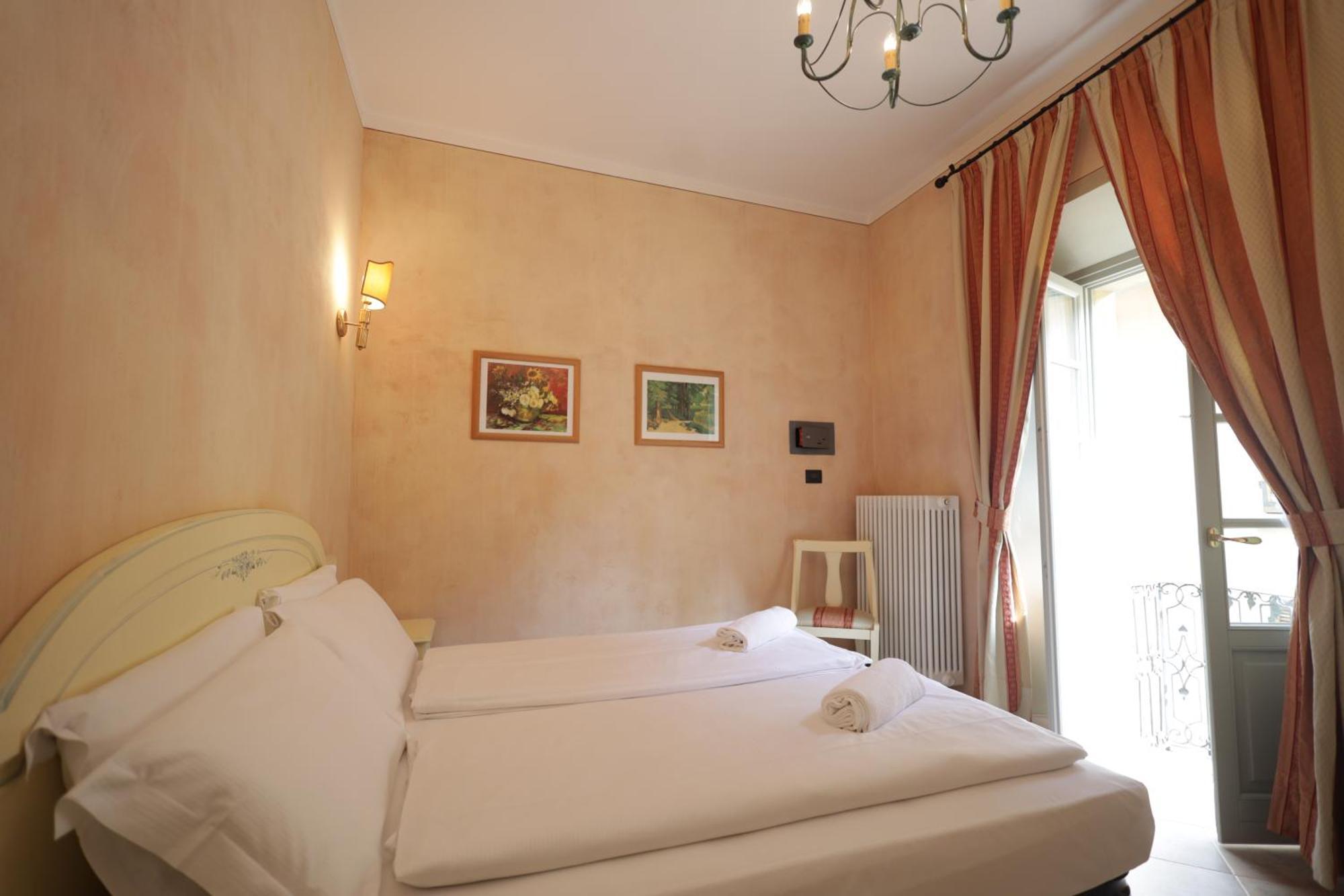 Hotel Il Portico By Lvg Hotel Collection Cannobio Luaran gambar